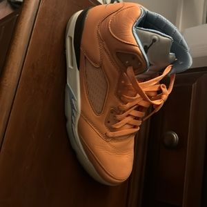 Jordan 5 retro dj Khaled